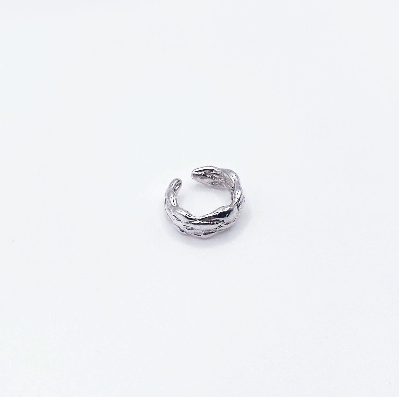 VAHU ear CUFF (medium)