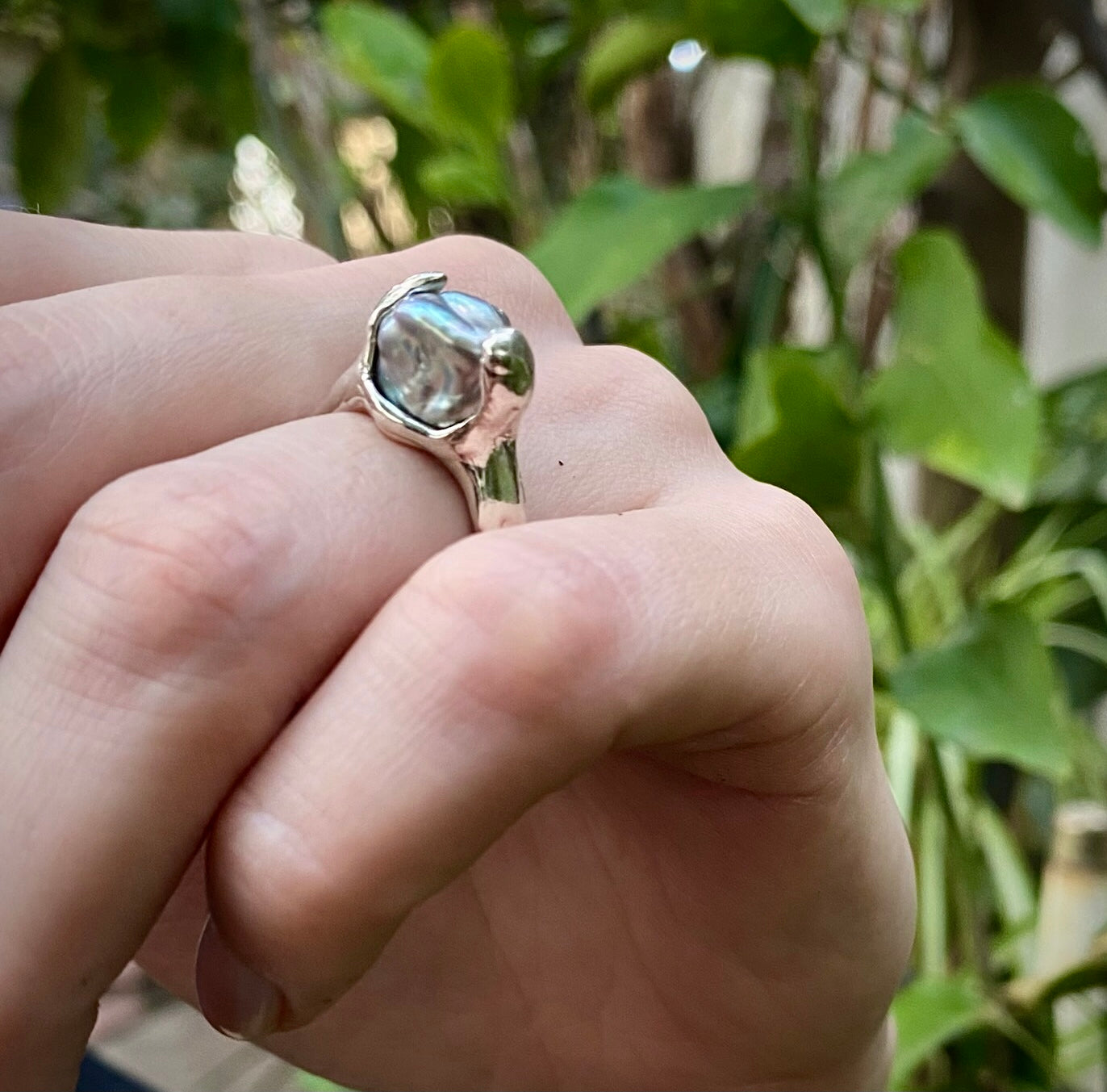 Gray Pearl ring