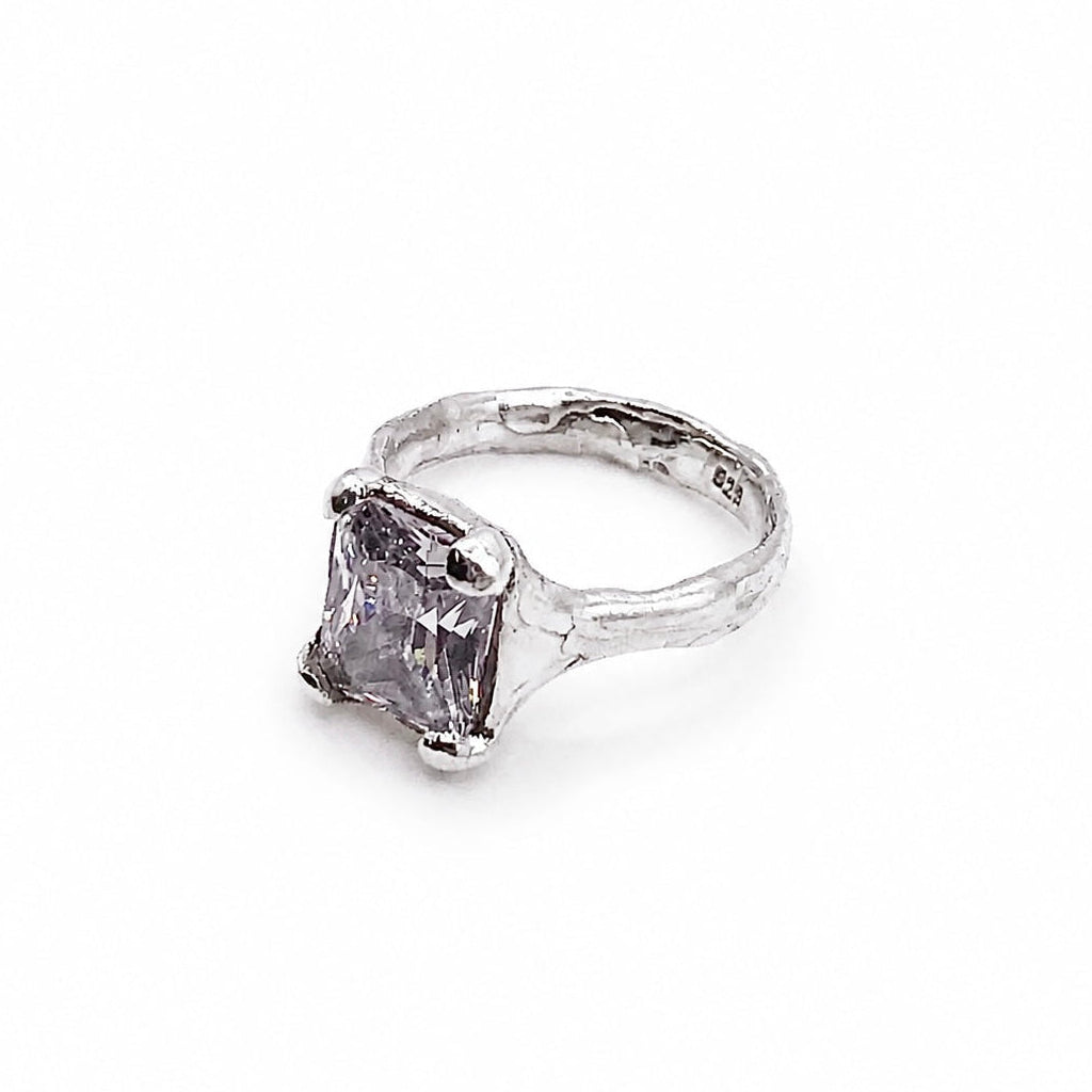 CLASSIE RING (Zirconia)