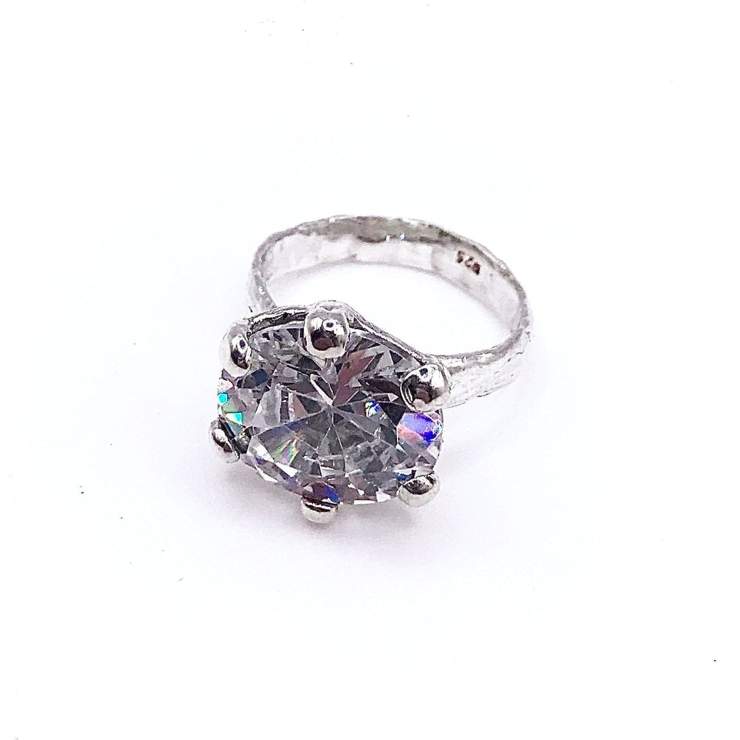 ANILLO HOKU