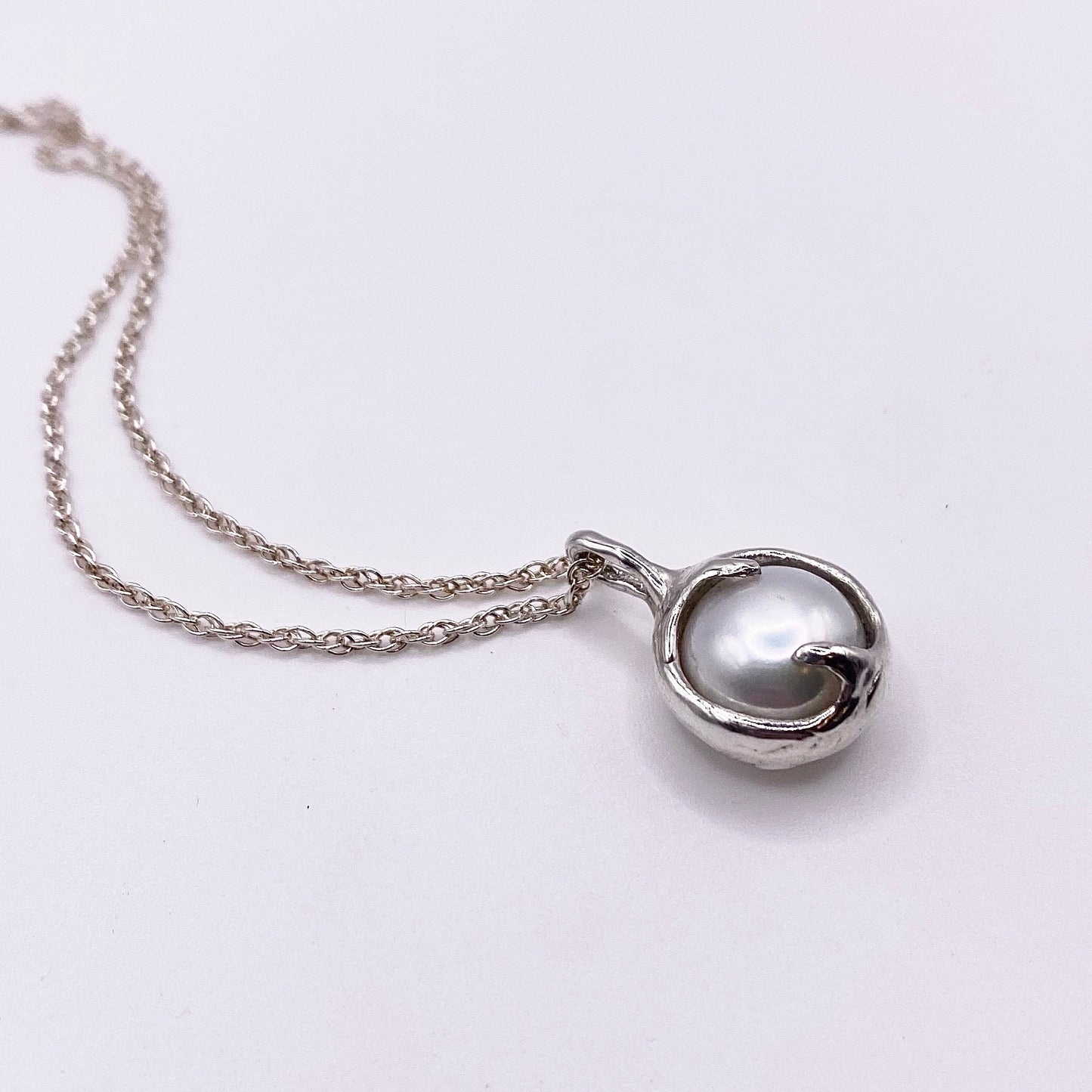 PEARL PENDANT