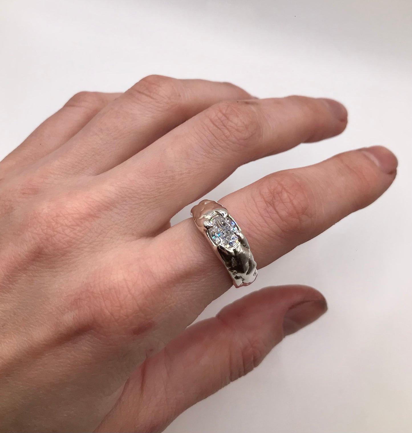 *Anillo SIRIUS (Circonita)